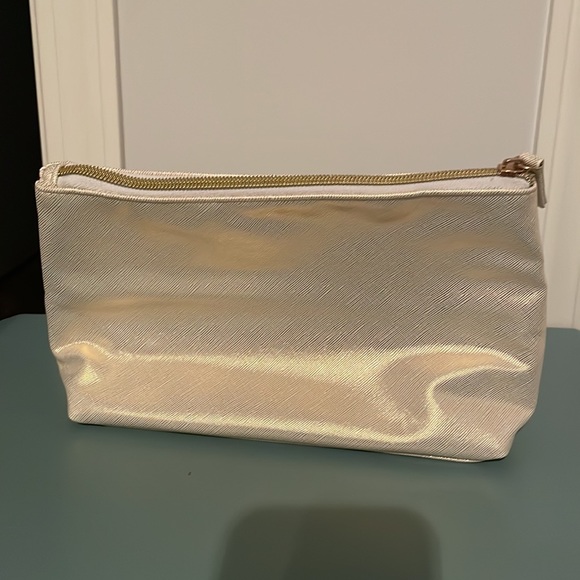 Makeup bag - Picture 2 of 4